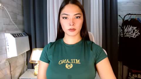 Snapshot of sweetiefox1 chatting on 11-07-25, 03:06 sweetiefox1 online show from 11-07-25, 03:06