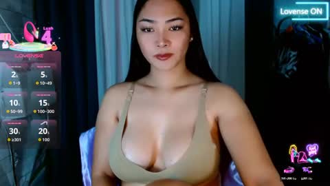 Snapshot of sweetiefox1 chatting on 06-16-26, 12:24 sweetiefox1 online show from 06-16-26, 12:24