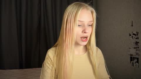 sweetie Lisa3 online show from 01-02-25, 03:58