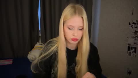 sweetie Lisa3 online show from 01-08-25, 11:10