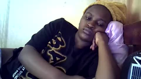 Snapshot of sweetielonglips chatting on 02-12-26, 06:52 sweetielonglips online show from 02-12-26, 06:52