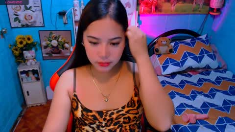 Nicole online show from 03-09-25, 09:36