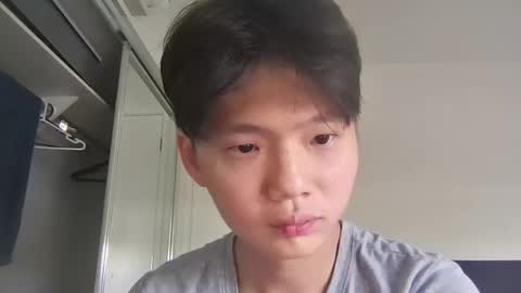 Snapshot of sweetiepuppy421 chatting on 01-19-26, 01:42 sweetiepuppy421 online show from 01-19-26, 01:42