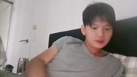 Snapshot of sweetiepuppy421 chatting on 02-25-26, 12:31 sweetiepuppy421 online show from 02-25-26, 12:31