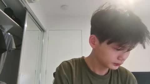 Snapshot of sweetiepuppy421 chatting on 03-09-26, 01:42 sweetiepuppy421 online show from 03-09-26, 01:42