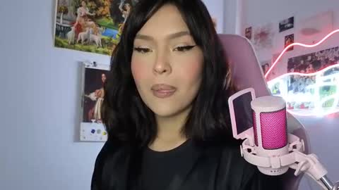 SweetJess online show from 04-18-26, 07:45