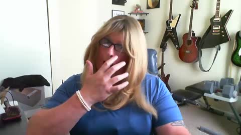 Snapshot of sweetjessicacd chatting on 09-23-25, 05:16 sweetjessicacd online show from 09-23-25, 05:16