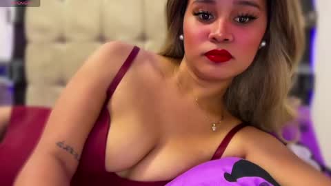Snapshot of sweetjhessa69 chatting on 05-31-26, 01:58 sweetjhessa69 online show from 05-31-26, 01:58