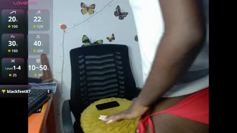 zuri online show from 05-27-26, 01:57