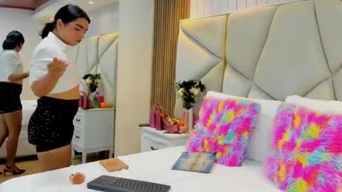 Snapshot of sweetkata_ chatting on 11-28-25, 12:30 kata online show from 11-28-25, 12:30