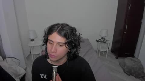 Lian online show from 04-17-26, 02:03