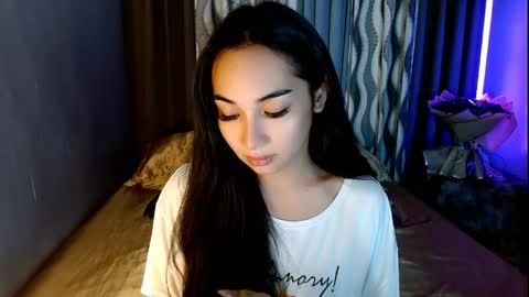 Lilly online show from 05-06-26, 03:24