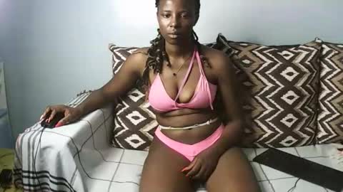 Snapshot of sweetlily_30 chatting on 02-15-26, 07:27 sweetlily_30 online show from 02-15-26, 07:27