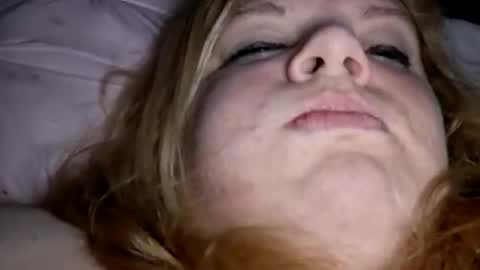 Snapshot of sweetlisa92 chatting on 07-18-26, 11:25 Lisa online show from 07-18-26, 11:25