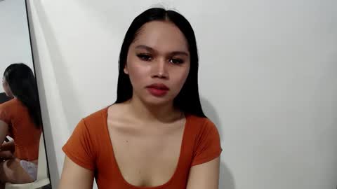 Snapshot of sweetlovelykazzz chatting on 05-04-26, 08:32 My name is Lyka online show from 05-04-26, 08:32