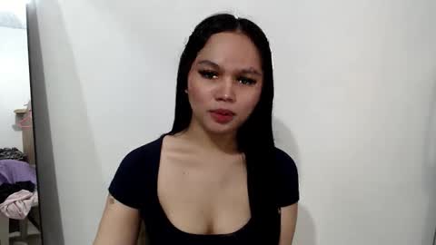 Snapshot of sweetlovelykazzz chatting on 05-17-26, 10:06 My name is Lyka online show from 05-17-26, 10:06
