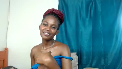 Snapshot of sweetlykaya chatting on 07-01-26, 12:07 KAYA online show from 07-01-26, 12:07