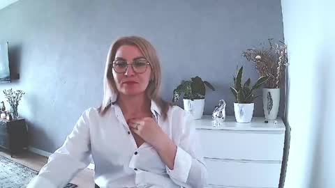 sweetmarthaaa online show from 05-14-26, 12:23