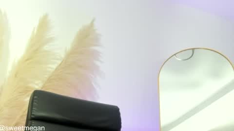 La  online show from 05-28-26, 04:54