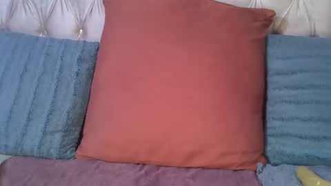 Snapshot of sweetmellowx1 chatting on 02-16-25, 08:55 sweetmellowx1 online show from 02-16-25, 08:55