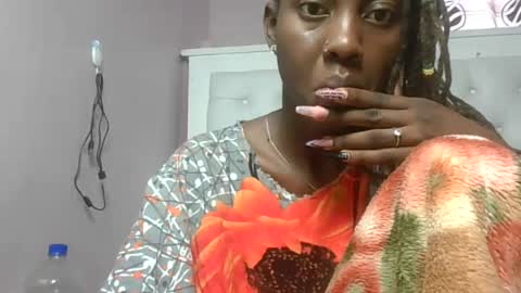 Novah girlie online show from 07-12-26, 02:30