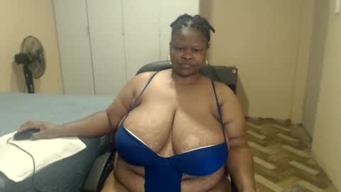 Snapshot of sweetnoziexxx chatting on 05-09-26, 07:24 sweetnoziexxx online show from 05-09-26, 07:24