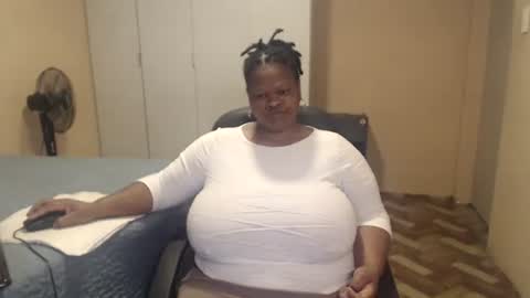 Snapshot of sweetnoziexxx chatting on 05-21-26, 06:20 sweetnoziexxx online show from 05-21-26, 06:20