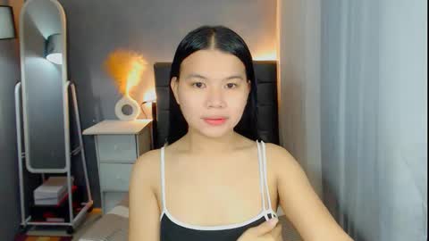 Snapshot of sweetnwildts chatting on 03-03-26, 01:28 Ghena online show from 03-03-26, 01:28