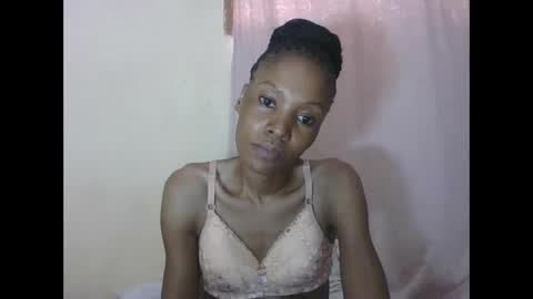 Snapshot of sweetpetite254 chatting on 05-14-26, 02:24 ESTHER online show from 05-14-26, 02:24