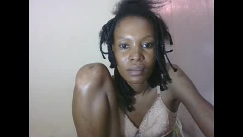 Snapshot of sweetpetite254 chatting on 05-30-26, 01:52 ESTHER online show from 05-30-26, 01:52