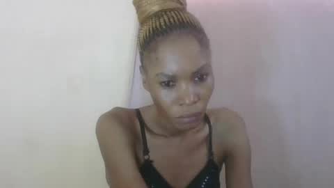 Snapshot of sweetpetite254 chatting on 07-09-26, 07:01 ESTHER online show from 07-09-26, 07:01