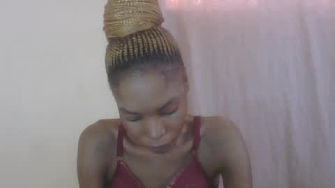 Snapshot of sweetpetite254 chatting on 07-17-26, 07:04 ESTHER online show from 07-17-26, 07:04