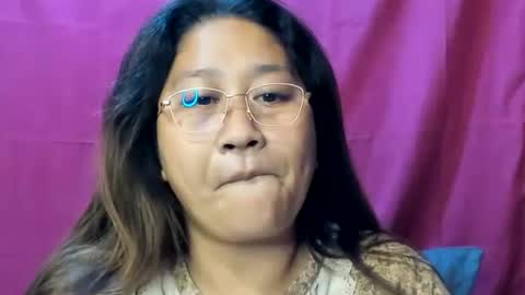 Snapshot of sweetpilipina88 chatting on 12-14-24, 10:45 MIA online show from 12-14-24, 10:45