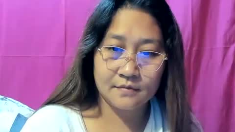 Snapshot of sweetpilipina88 chatting on 12-20-24, 01:03 MIA online show from 12-20-24, 01:03