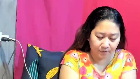 Snapshot of sweetpilipina88 chatting on 01-23-25, 02:02 MIA online show from 01-23-25, 02:02