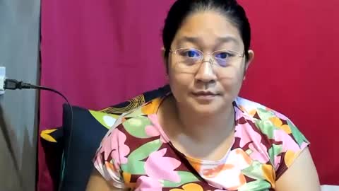 Snapshot of sweetpilipina88 chatting on 01-24-25, 02:28 MIA online show from 01-24-25, 02:28