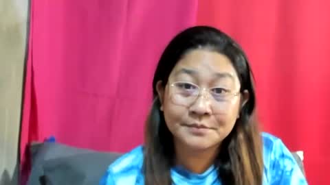 Snapshot of sweetpilipina88 chatting on 03-04-25, 12:01 MIA online show from 03-04-25, 12:01