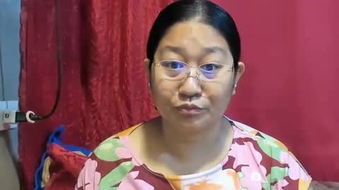 Snapshot of sweetpilipina88 chatting on 02-11-26, 09:53 MIA online show from 02-11-26, 09:53