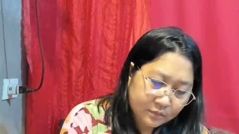 Snapshot of sweetpilipina88 chatting on 03-19-26, 12:47 MIA online show from 03-19-26, 12:47