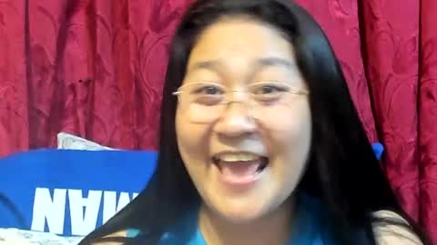 Snapshot of sweetpilipina88 chatting on 08-03-26, 01:16 MIA online show from 08-03-26, 01:16