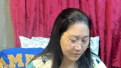 Snapshot of sweetpilipina88 chatting on 08-04-26, 02:30 MIA online show from 08-04-26, 02:30