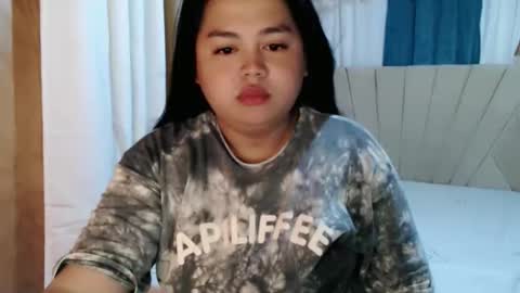 Snapshot of sweetprincess_athena chatting on 10-12-25, 07:18 Princess Ella online show from 10-12-25, 07:18