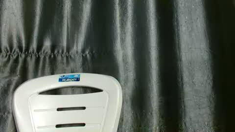 slim ivy online show from 04-05-26, 03:47