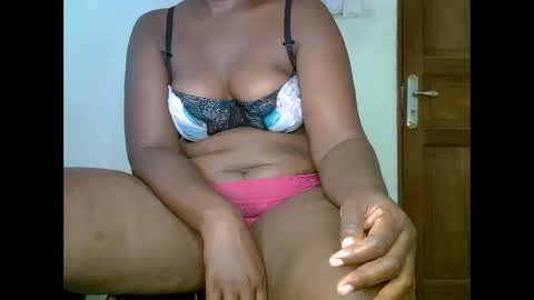 Snapshot of sweetrenne chatting on 01-15-25, 09:35 sweetrenne online show from 01-15-25, 09:35