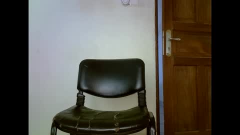 Snapshot of sweetrenne chatting on 01-30-25, 05:09 sweetrenne online show from 01-30-25, 05:09