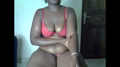 Snapshot of sweetrenne chatting on 12-04-25, 12:53 sweetrenne online show from 12-04-25, 12:53