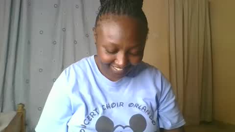 Rose Watetu online show from 04-19-26, 01:21