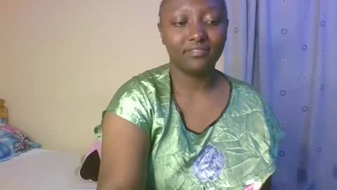 Rose Watetu online show from 05-14-26, 02:24