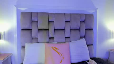Snapshot of sweets_one chatting on 05-10-26, 03:33 sweets one online show from 05-10-26, 03:33