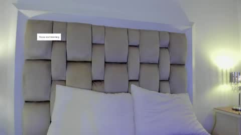 Snapshot of sweets_one chatting on 05-19-26, 03:35 sweets one online show from 05-19-26, 03:35